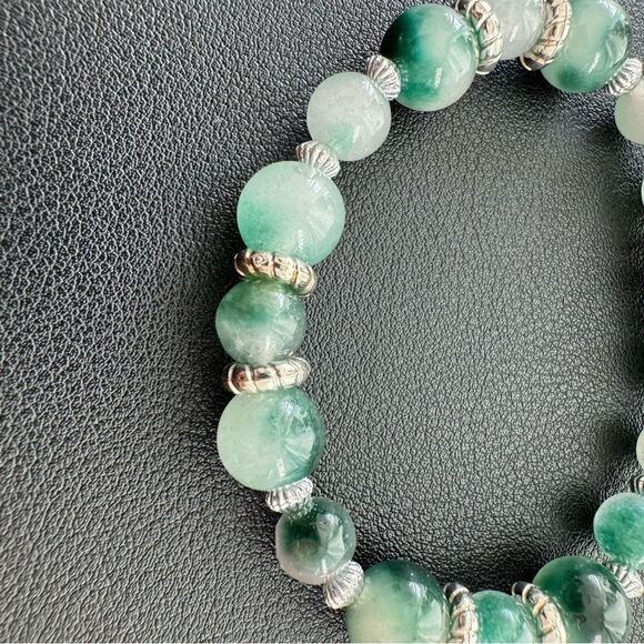 Bracelet Green Stones Silver Plated Spacer Detail - Picture 2 of 6